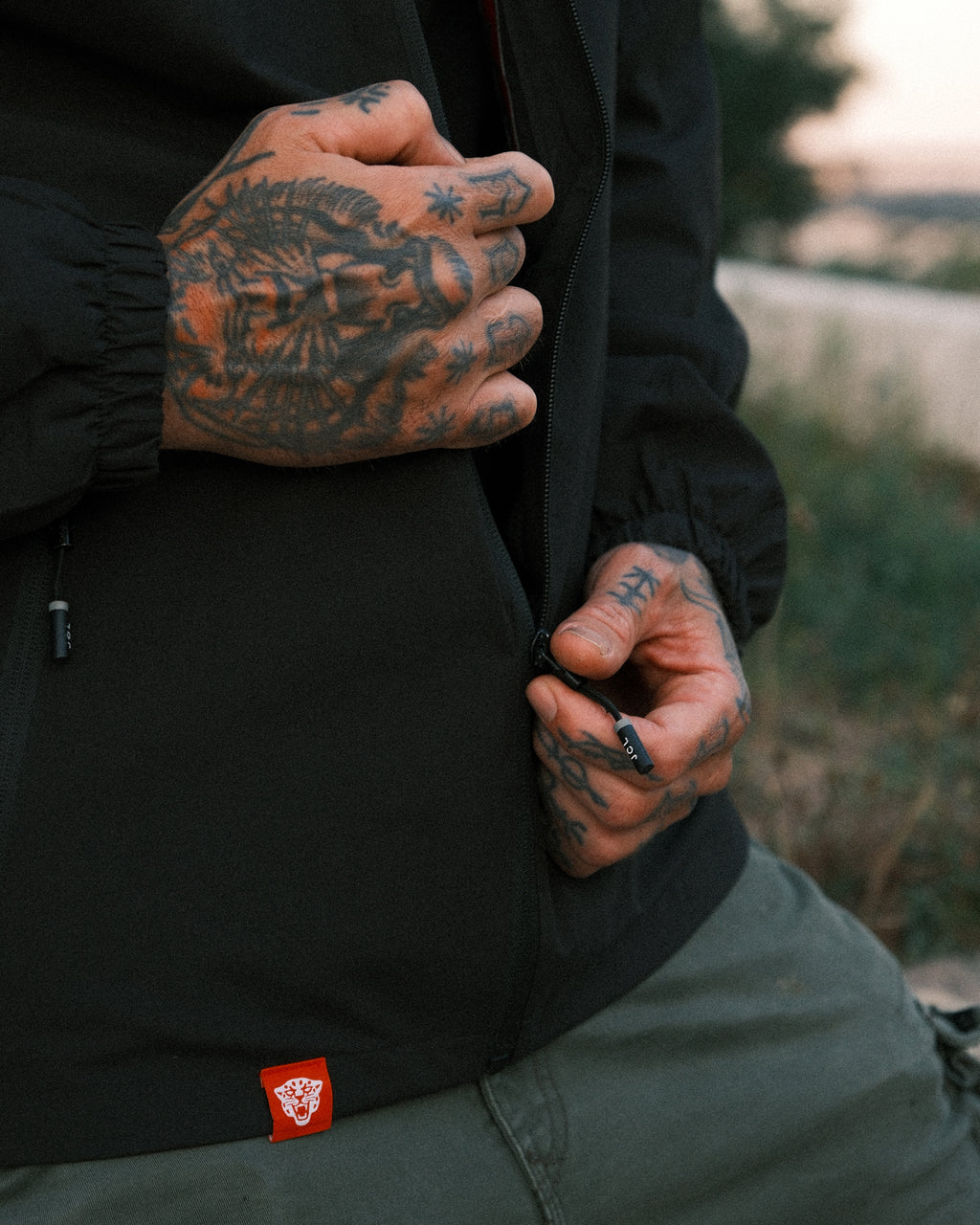 Black windbreaker, with japanese  Hanya tattoo design detail
